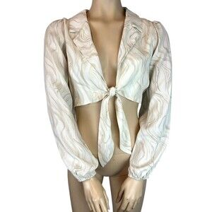 Le Lis Collection Long Sleeve Tie Front Crop Top  Women's S  Beige Print  Blouse